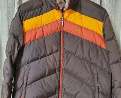 Chaqueta de plumón Burberry etiqueta negra logotipo color marrón piel de conejo exterior extraíble Foto 1 de 4