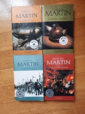 LE CRONACHE DEL GHIACCIO E DEL FUOCO, IL TRONO DI SPADE, I PRIMI 4 VOLUMI MARTIN - Immagine 1 di 4