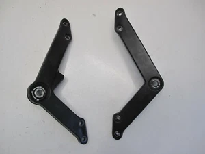 Suzuki DL 650 V-Strom Motorlager Rahmen Halterung 2011-2015 Links Rechts - Picture 1 of 2