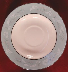 Vintage Homer Laughlin Cavalier Eierschale "Romance" 6" Untertasse/Teller - Bild 1 von 3
