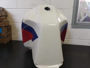 SERBATOIO BENZINA ORIGINALE HONDA AFRICA TWIN 750 RD04 ANNI 1989 1991 1992 - Picture 1 of 24