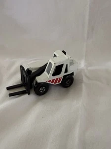 Carretilla elevadora Matchbox 1997 escala 1:50 - Imagen 1 de 6