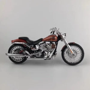 Harley -2014-CVO-Breakout Alloy Motorcycle Model Maisto 1:12 - Picture 1 of 4
