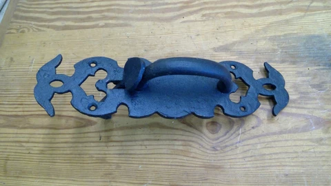 Vintage Metal Thumb Latch Door Handle 10"x2 3/4" backplate 4" handle Cover