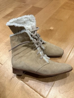 Botas Talbots vintage camurça com cadarço tamanho 6.5 bege  - Imagem 1 de 4