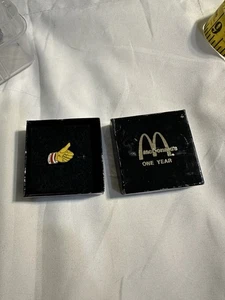 McDonalds One Year Pin in Box - Bild 1 von 4