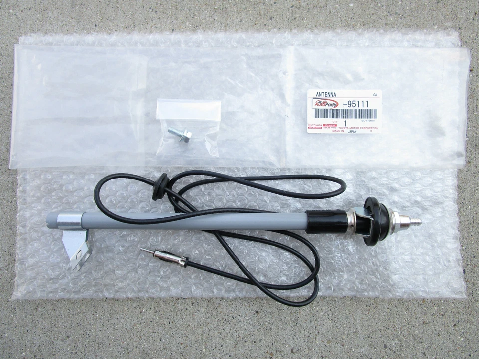 SE ADAPTA A: 79 - 83 TOYOTA PICKUP BASE POSTE PILAR ANTENA MANUAL CON SOPORTE OEM NUEVO Foto 1 de 4