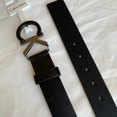 Nuevo con etiquetas Cinturón de vestir Calvin Klein para hombre talla 38 con logotipo CK en negro Foto 1 de 4