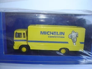 Camion Renault grand fourgon assistance compétition Michelin , Norev 1/43 - Imagen 1 de 9