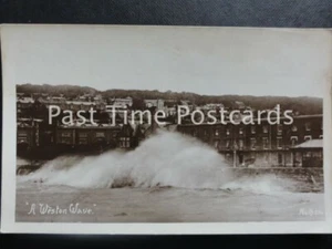 c1914 - "A WESTON WAVE" (Weston-super-Mare) - Picture 1 of 1