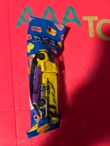 Dispensador de pez semirremolque amarillo NASCAR - Imagen 1 de 2