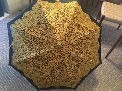 Paraguas Gianni Versace RARO Vintage Años 90 Negro Dorado Tigre Rayas  Foto 1 de 4