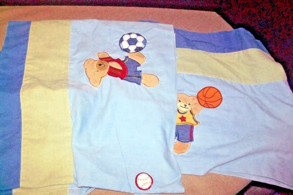 Juego de 2 cenefas de ventana para guardería Kidsline Go Team azul deportivo 58"  Foto 1 de 1