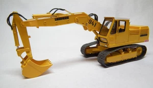 Resin 1/50 Excavator Liebherr 941 - Ready Made by Fankit Models - Picture 1 of 7