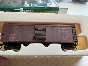 Bowser Executive Line HO PRR X-31 Round Roof Boxcar #46331 OB (Nicely Weather) - Picture 1 of 13