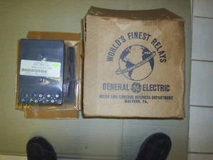 GE Relè Elettromagnetico 12IAC55B1OA NUOVO in scatola Vecchio stock - Foto 1 di 4