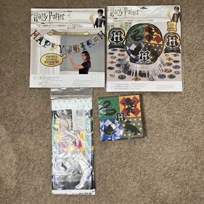 HARRY POTTER Birthday Set Decorating Kit, Banner Kit, Table Cover, & Napkins - Image 1 of 4