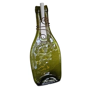Arte en botella aplanada de colección St. Pauli Girl con esparcidor único hecho a mano coleccionable - Imagen 1 de 9