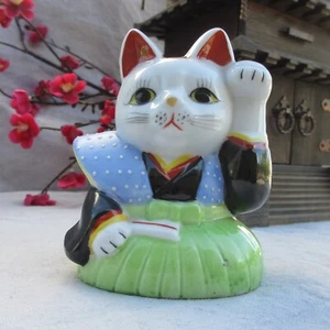 Japanese CAT Maneki Neko Lucky cat robe KIMONO Japan figure figurine  statue - Picture 1 of 7