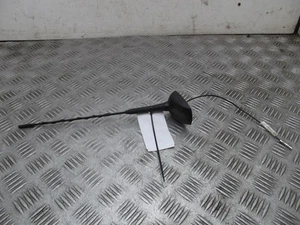 Vauxhall Astra J Roof Aerial Antenna 2009-2018H - Picture 1 of 5