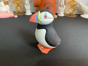 HIGHBANK POTTERY Lochgilphead SCOTLAND PORCELAIN PUFFIN FIGURE unglazed matte - Picture 1 of 10