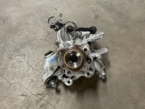 2024 2025 BMW I5 M60 Rear Right Passenger Spindle Knuckle Hub AWD G60 1620 OEM - Picture 1 of 7