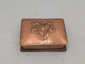 Vintage Gregorian Hand Hammered Copper Hinged Trinket Box 524 4.5” X 3” - Picture 1 of 16