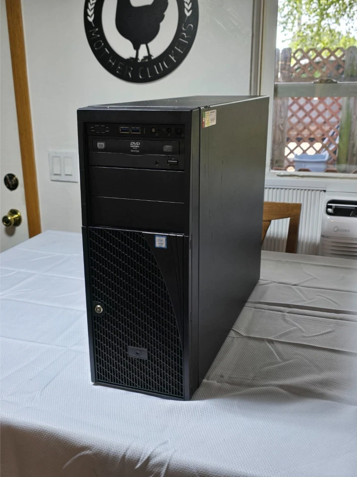 Intel® Server System P4308RPLSHDR - Image 1 of 4