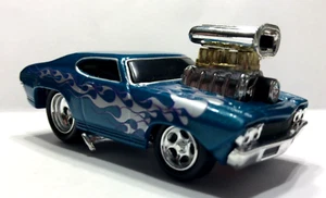 MUSCLE MACHINES  1969 CHEVY CHEVELLE    1/64 - 69 CHEVY - Picture 1 of 4
