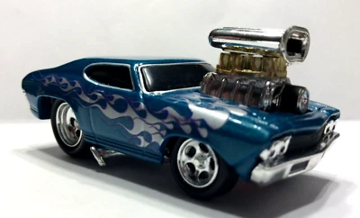 MUSCLE MACHINES  1969 CHEVY CHEVELLE    1/64 - 69 CHEVY - Image 1 of 4