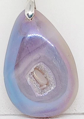 White & Purple Drusy Quartz Pendant (25g) With 20" Stainless Steel Necklace NEW - Image 1 of 4