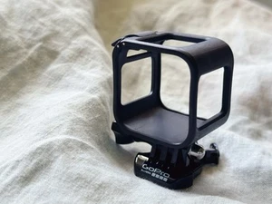 Genuine GoPro Frame Mount For GoPro 5 Session 4 session 100% Official - Picture 1 of 4