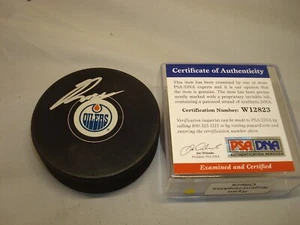 Disco de hockey firmado por Ryan Nugent-Hopkins Edmonton Oilers autógrafo certificado de autenticidad PSA/ADN 1E - Imagen 1 de 3