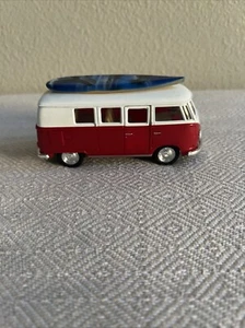 Kinsmart Volkswagen Classical Bus 1962 Red w Rooftop Surfboard Door & Back Opens - Picture 1 of 8