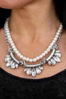 Paparazzi Jewelry BOW BEFORE THE QUEEN - WHITE Necklace Set - Image 1 of 2
