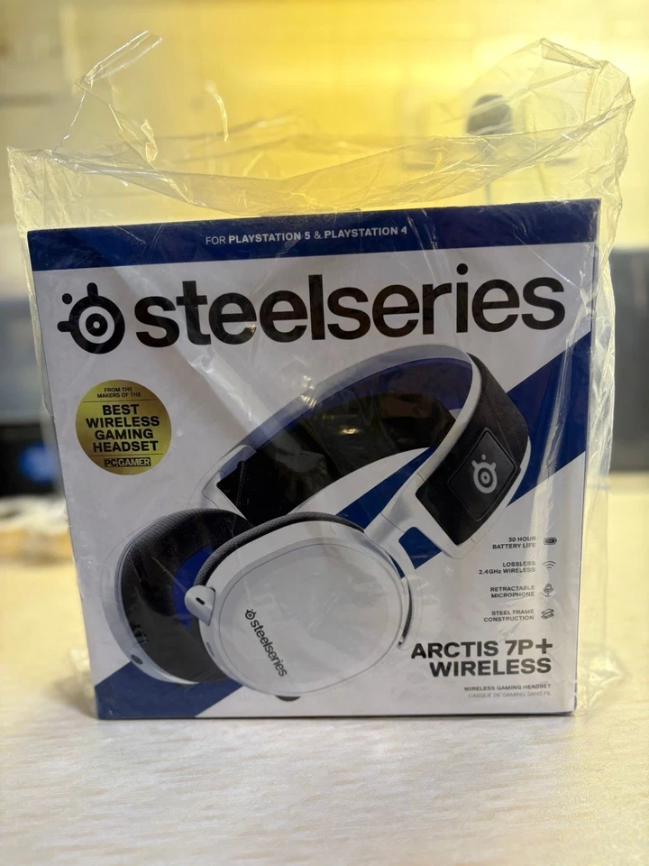 SteelSeries Arctis 7P Plus Wireless Over-Ear Gaming Headset - White