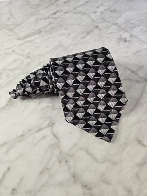 Corbata geométrica para hombre Galleria & Co negra y plateada 100 % seda italiana EE. UU.   Foto 1 de 4