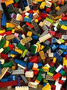 100Pcs Of Lego System Basic Building Bricks Sizes From 2x2 To 2x10 Many Colours - Imagen 1 de 2