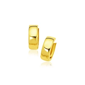 Small Snuggable Hoop Earrings in 14k Yellow Gold - Picture 1 of 1