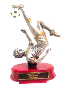 PREMIO DE RESINA DE FÚTBOL MASCULINO DE RESINA DE CIERRE - Imagen 1 de 3