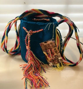 Wayuu small Mochila bags Handmade Dark aqua Blue and multi-colored strap - Picture 1 of 6
