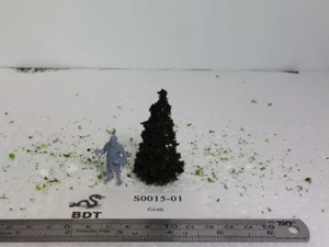 BDT Trees S0015-01 - All Scale - Kunststoff Bazi Kiefer - dunkelgrün - 10/Packung - Bild 1 von 2