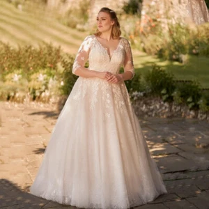 Plus Size V Neck Wedding Dress 3/4 Sleeve Appliques Backless Lace Bridal Gowns - Picture 1 of 8
