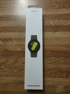 Samsung Galaxy Watch 7 44mm Bluetooth & WiFi, Green - Excellent Condition - Photo 1 sur 4