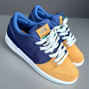 SB Dunk Low Pro 90s Backpack (Jansport) Desert Ochre Midnight Navy DX6775-400 - Picture 1 of 19
