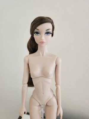 FR Nippon Ye Ye Misaki Brunette Fashion Royalty Doll  Nude Only - Image 1 of 4