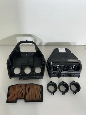 13-17 Triumph Daytona 675 675R 2013 caja de aire OEM caja de aire admisión respirador inyectores Foto 1 de 4