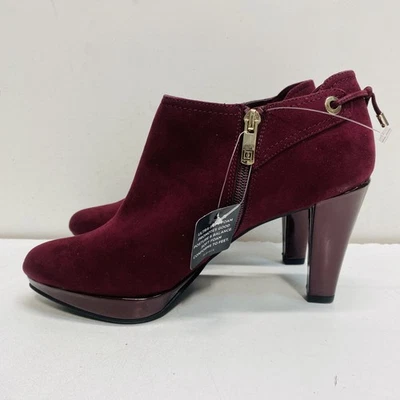 Liz Claiborne Women Red Solid Suede High Heel Boots Size 8.5 - Image 1 of 4