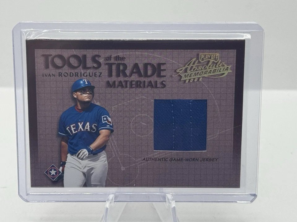 Ivan Rodriguez Game Worn Patch 007/300 2002 Playoff Absolute Tools of Trade #30 - Image 1 of 2