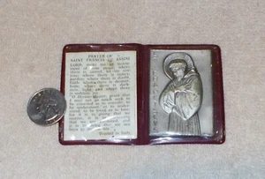 Vintage Rare Saint Franciscus Pressed Metal Pocket Wallet Medal & Prayer Italy - Picture 1 of 4
